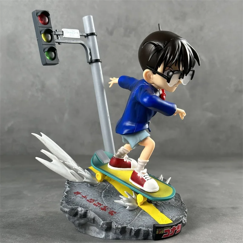 Conan "Skate" Figure - Detective Conan™