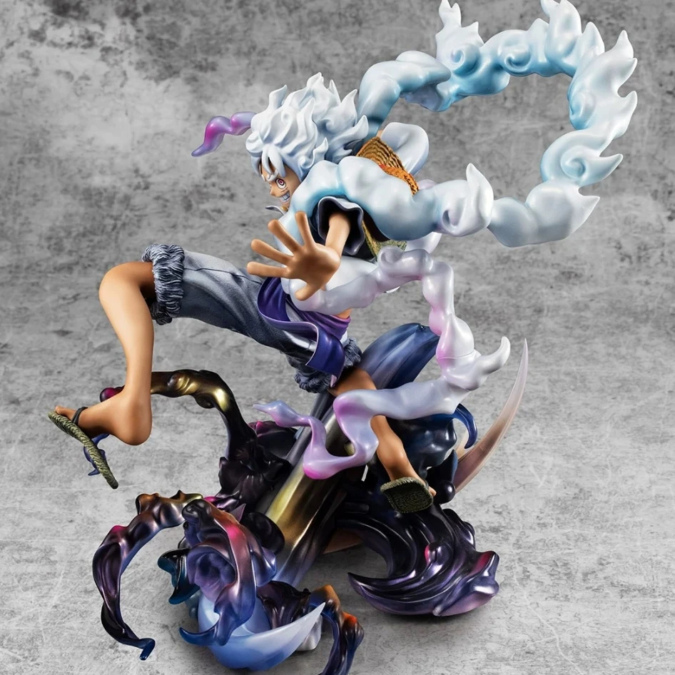 Luffy "God of the Sun" Figure - One Piece™