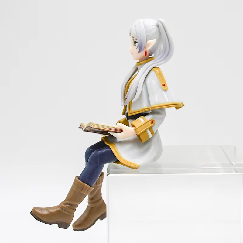 Frieren "Sitting" Figure - Frieren™