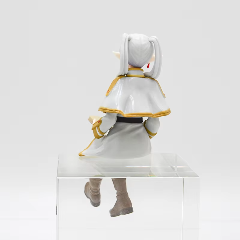 Frieren "Sitting" Figure - Frieren™