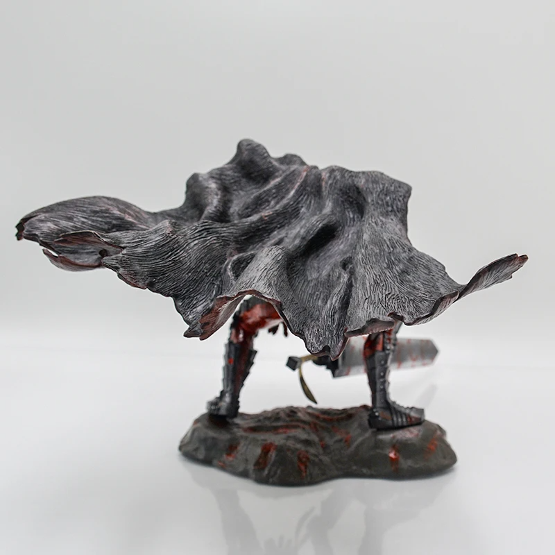 Guts "Dragon Slayer" Figure - Berserk™