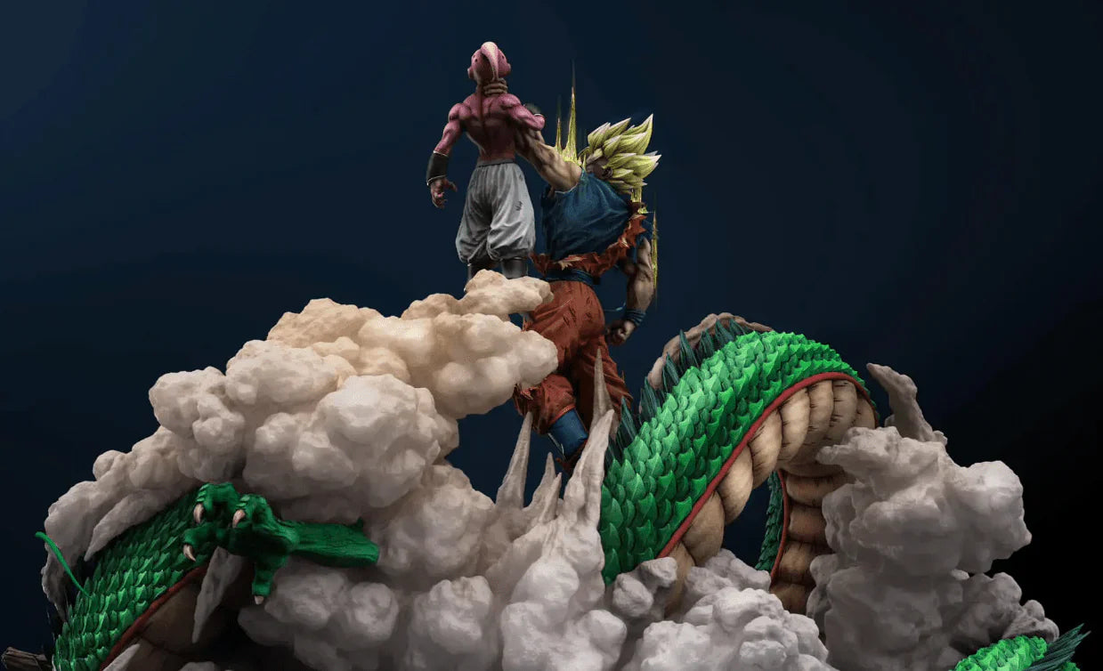 Goku "Legendary Battle" Figure - Dragon Ball Z™