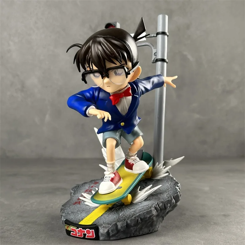 Conan "Skate" Figure - Detective Conan™