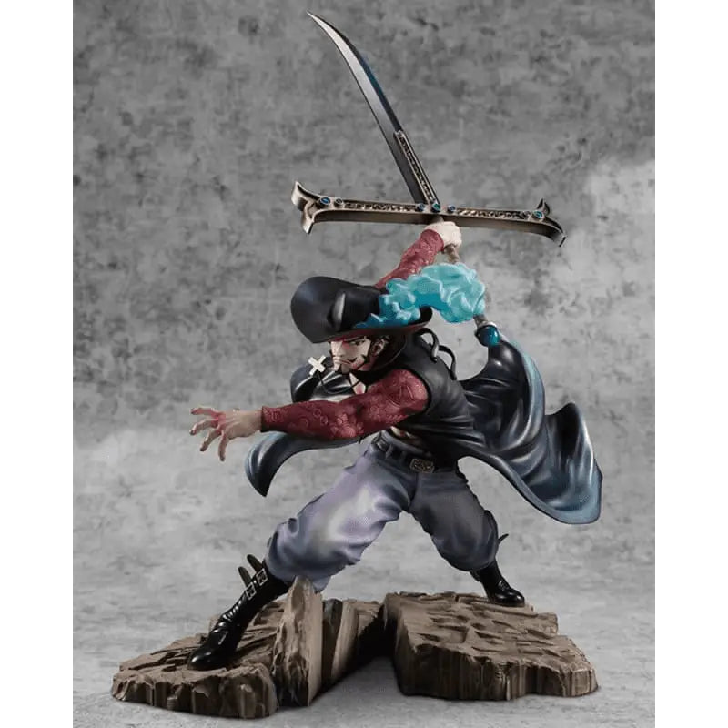 Dracule Mihawk Figure - One Piece™