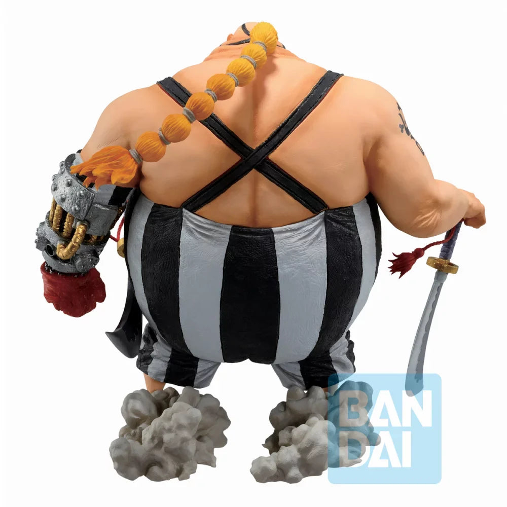 Queen Figure - One Piece™