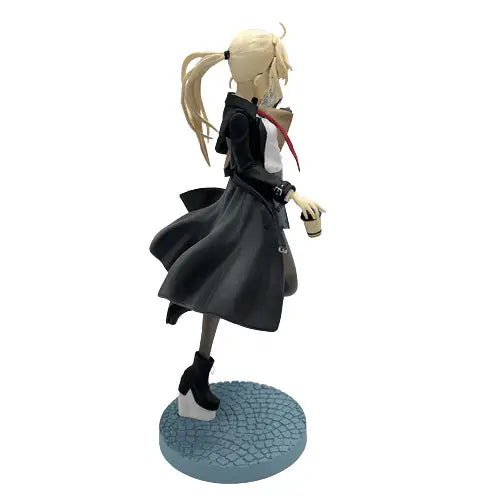 figurine-artoria-pendragon-etudiante-fate™